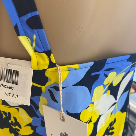 Caribbean Joe Blue and Yellow Floral Tankini Top only - Picture 7 of 11